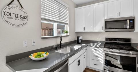 8866 Sheldon Terrace Ln, Elk Grove, CA 95758 Photo