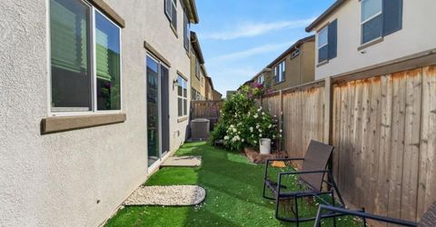 8866 Sheldon Terrace Ln, Elk Grove, CA 95758 Photo