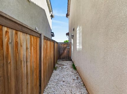 8866 Sheldon Terrace Ln, Elk Grove, CA 95758 Photo