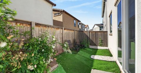 8866 Sheldon Terrace Ln, Elk Grove, CA 95758 Photo