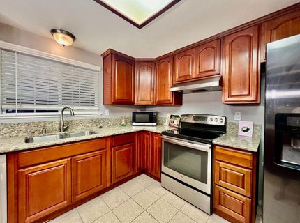 3345 Hanks St, Sacramento, CA 95827 Photo