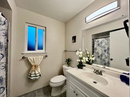 3345 Hanks St, Sacramento, CA 95827 Photo