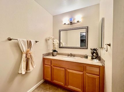 3345 Hanks St, Sacramento, CA 95827 Photo