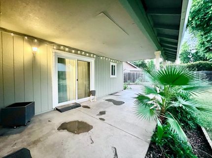 3345 Hanks St, Sacramento, CA 95827 Photo