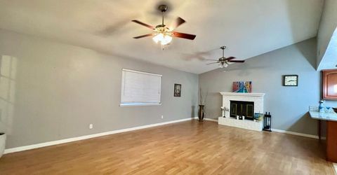 3345 Hanks St, Sacramento, CA 95827 Photo