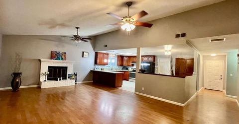 3345 Hanks St, Sacramento, CA 95827 Photo