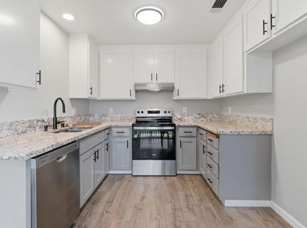 2828 Homewood Dr #13, Unit 13, Stockton, CA 95210 Photo