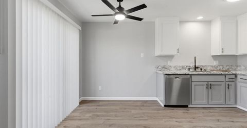 2828 Homewood Dr #13, Unit 13, Stockton, CA 95210 Photo