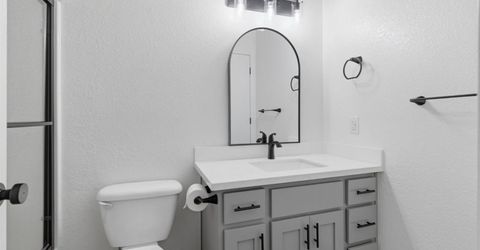 2828 Homewood Dr #13, Unit 13, Stockton, CA 95210 Photo