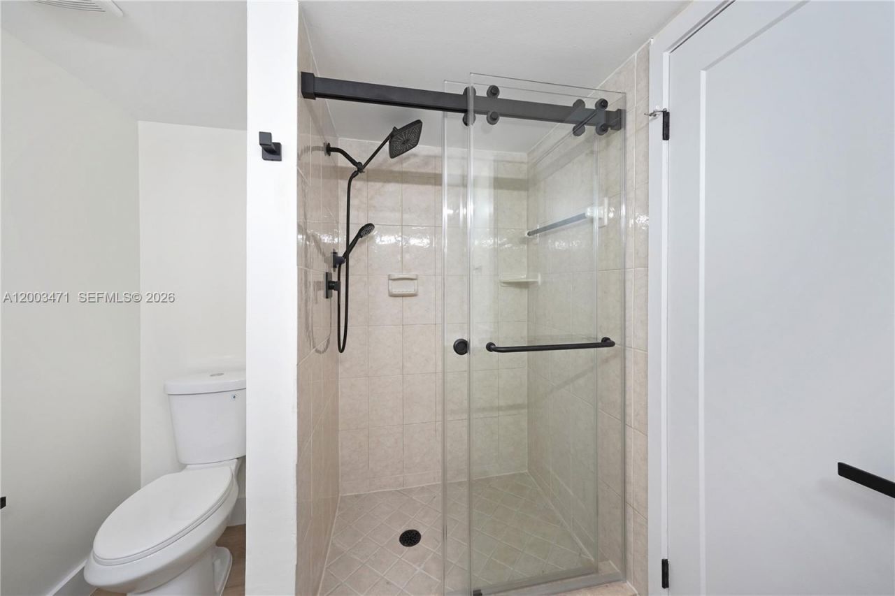 2548 N 38th Ave , Unit C-23, Hollywood, FL 33021 Photo