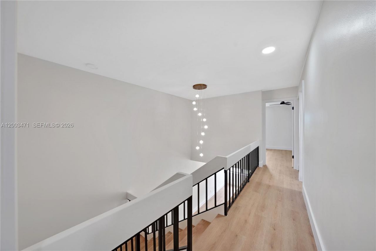 2548 N 38th Ave , Unit C-23, Hollywood, FL 33021 Photo