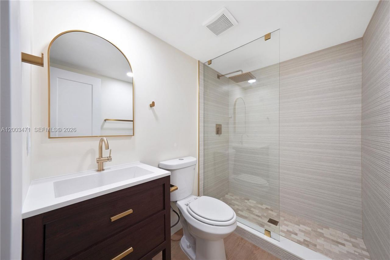 2548 N 38th Ave , Unit C-23, Hollywood, FL 33021 Photo