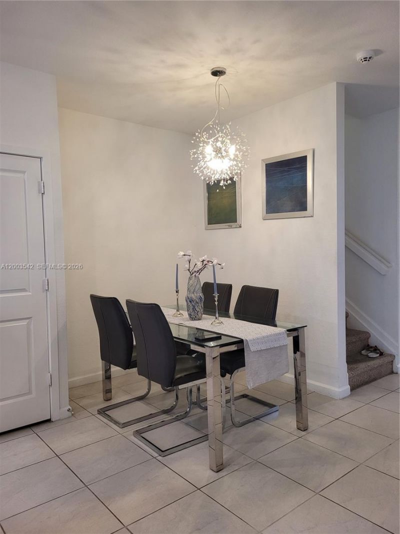 1015 SE 24th Ter , Homestead, FL 33035 Photo