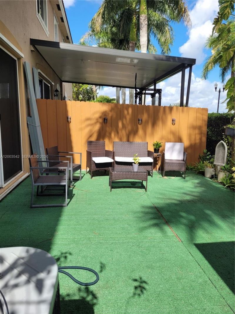 1015 SE 24th Ter , Homestead, FL 33035 Photo