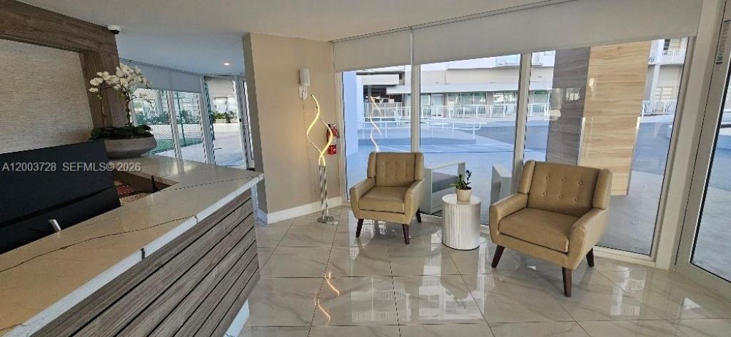 18041 Biscayne Blvd, Unit PH01, Aventura, FL 33160 Photo