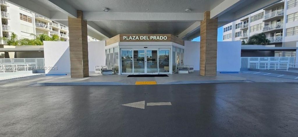 18041 Biscayne Blvd, Unit PH01, Aventura, FL 33160 Photo