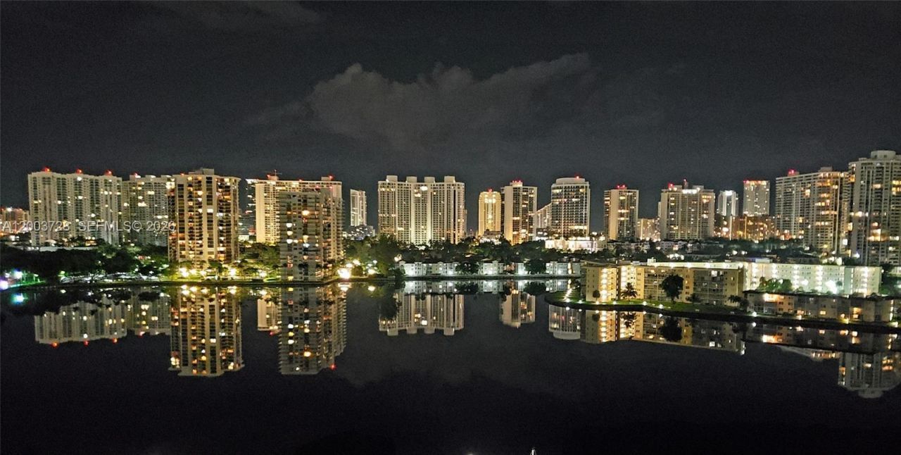18041 Biscayne Blvd, Unit PH01, Aventura, FL 33160 Photo