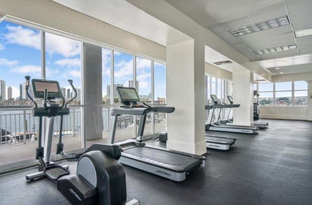 18041 Biscayne Blvd, Unit PH01, Aventura, FL 33160 Photo