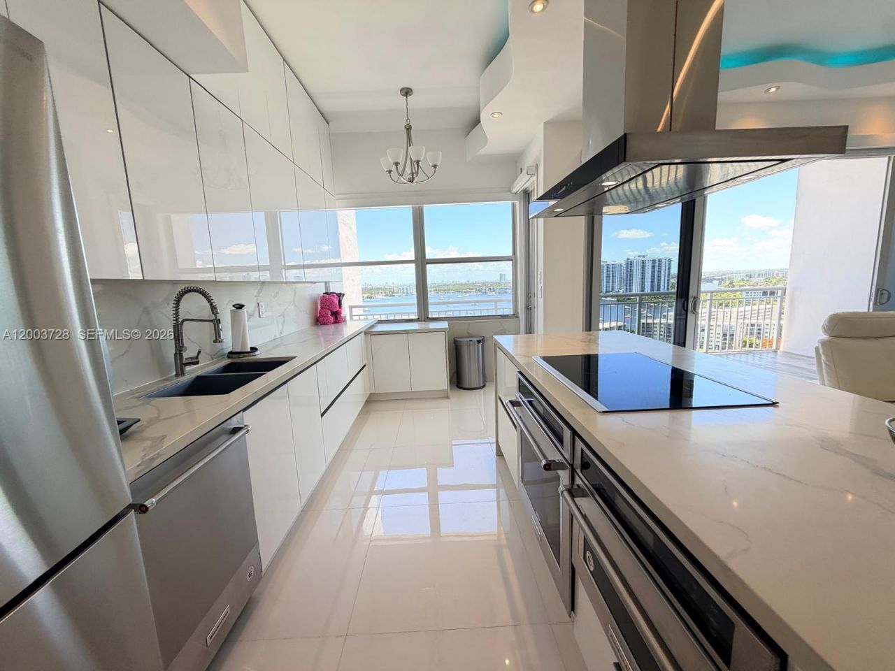 18041 Biscayne Blvd, Unit PH01, Aventura, FL 33160 Photo