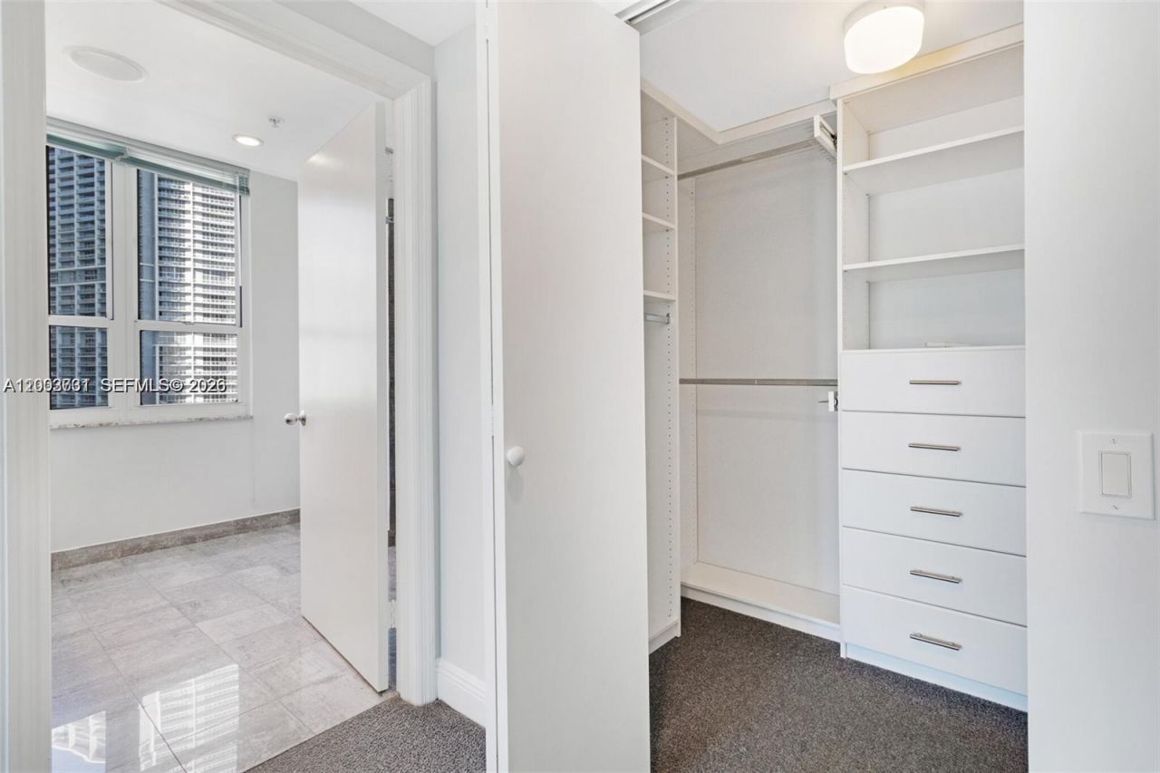 701 Brickell Key Blvd , Unit 2103, Miami, FL 33131 Photo