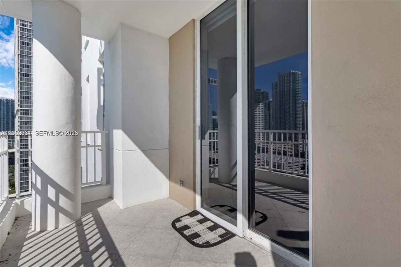 701 Brickell Key Blvd , Unit 2103, Miami, FL 33131 Photo