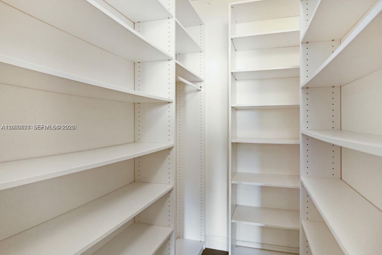 701 Brickell Key Blvd , Unit 2103, Miami, FL 33131 Photo