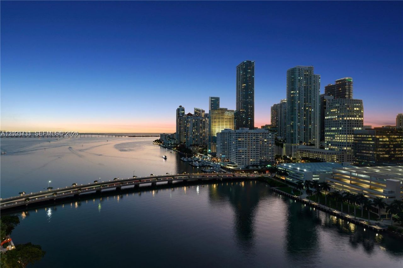 701 Brickell Key Blvd , Unit 2103, Miami, FL 33131 Photo
