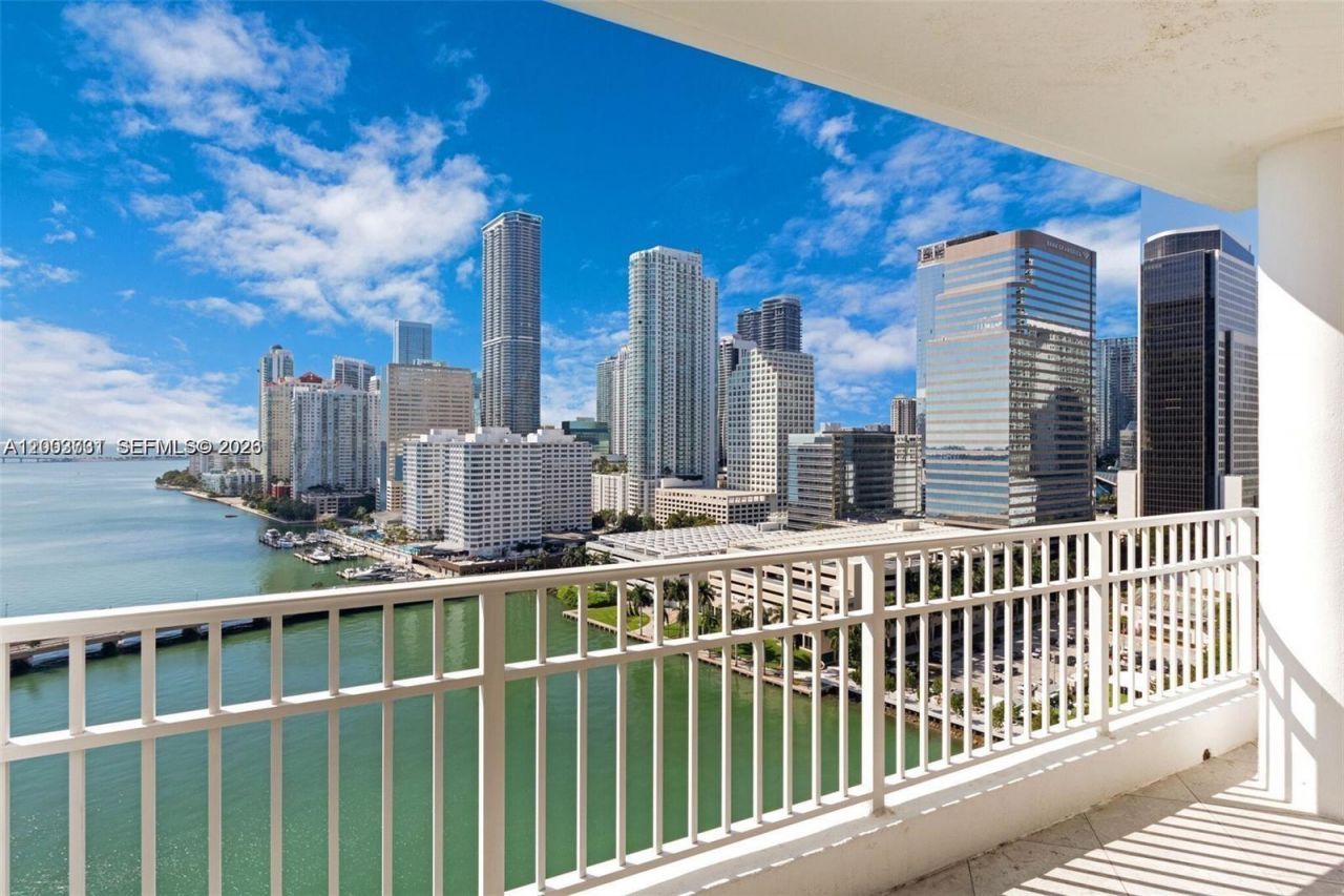 701 Brickell Key Blvd, Unit 2103, Miami, FL 33131 Photo