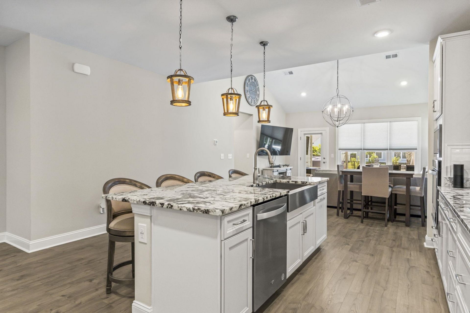 1037 Safe Haven Dr. Photo 15