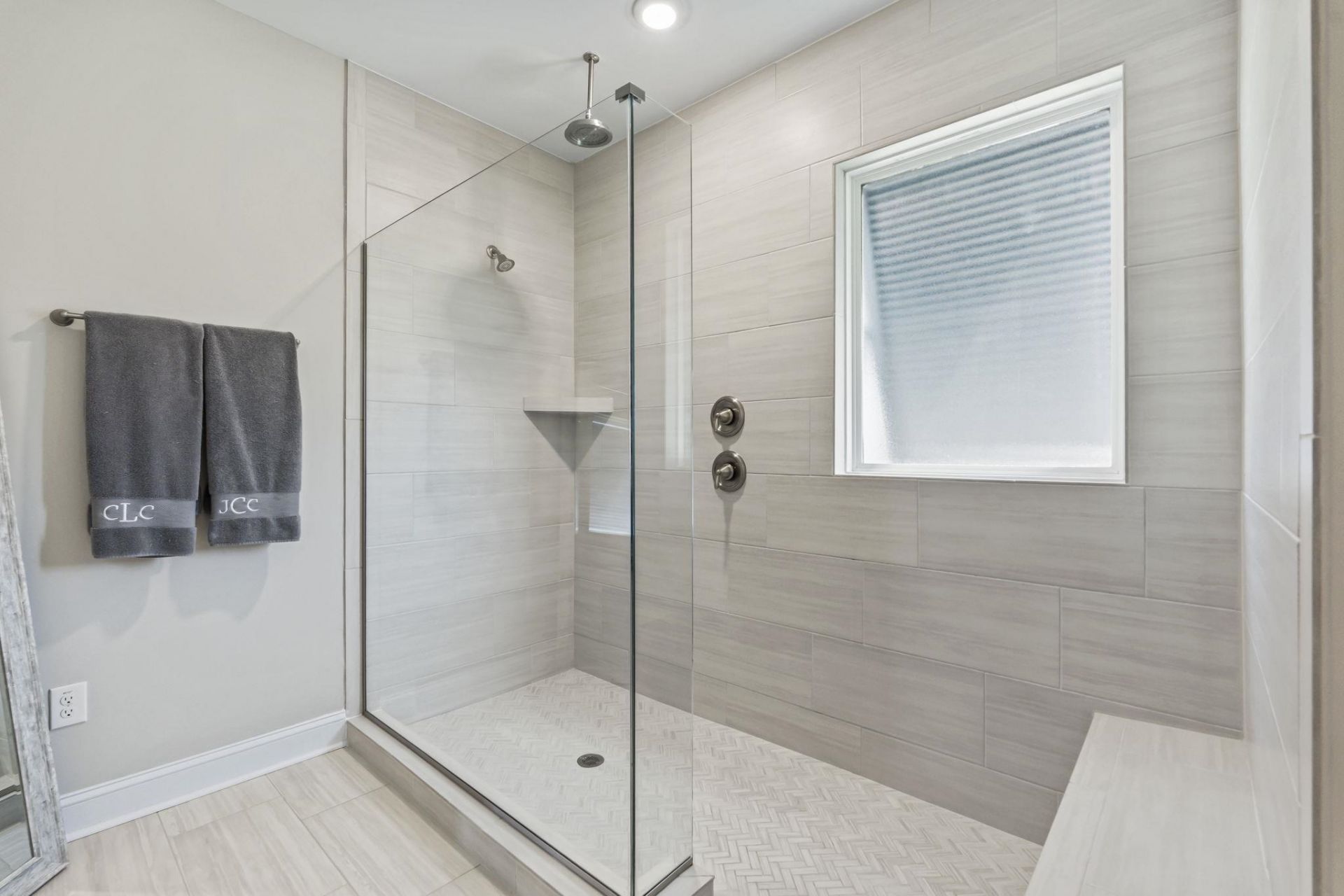 1037 Safe Haven Dr. Photo 20