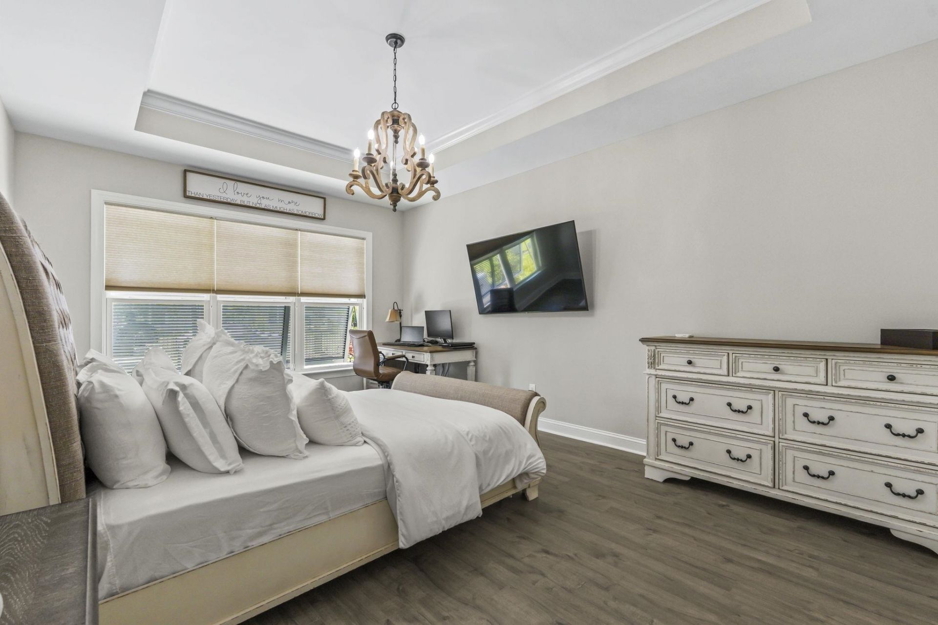 1037 Safe Haven Dr. Photo 23