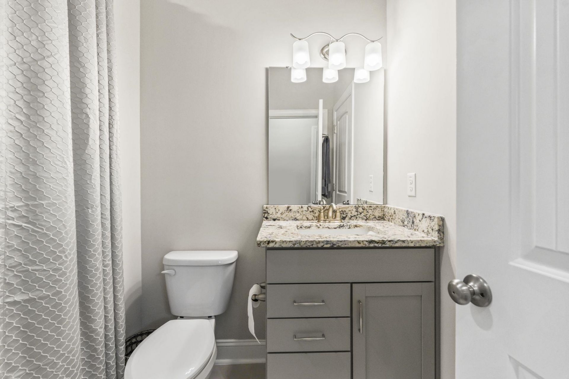 1037 Safe Haven Dr. Photo 27