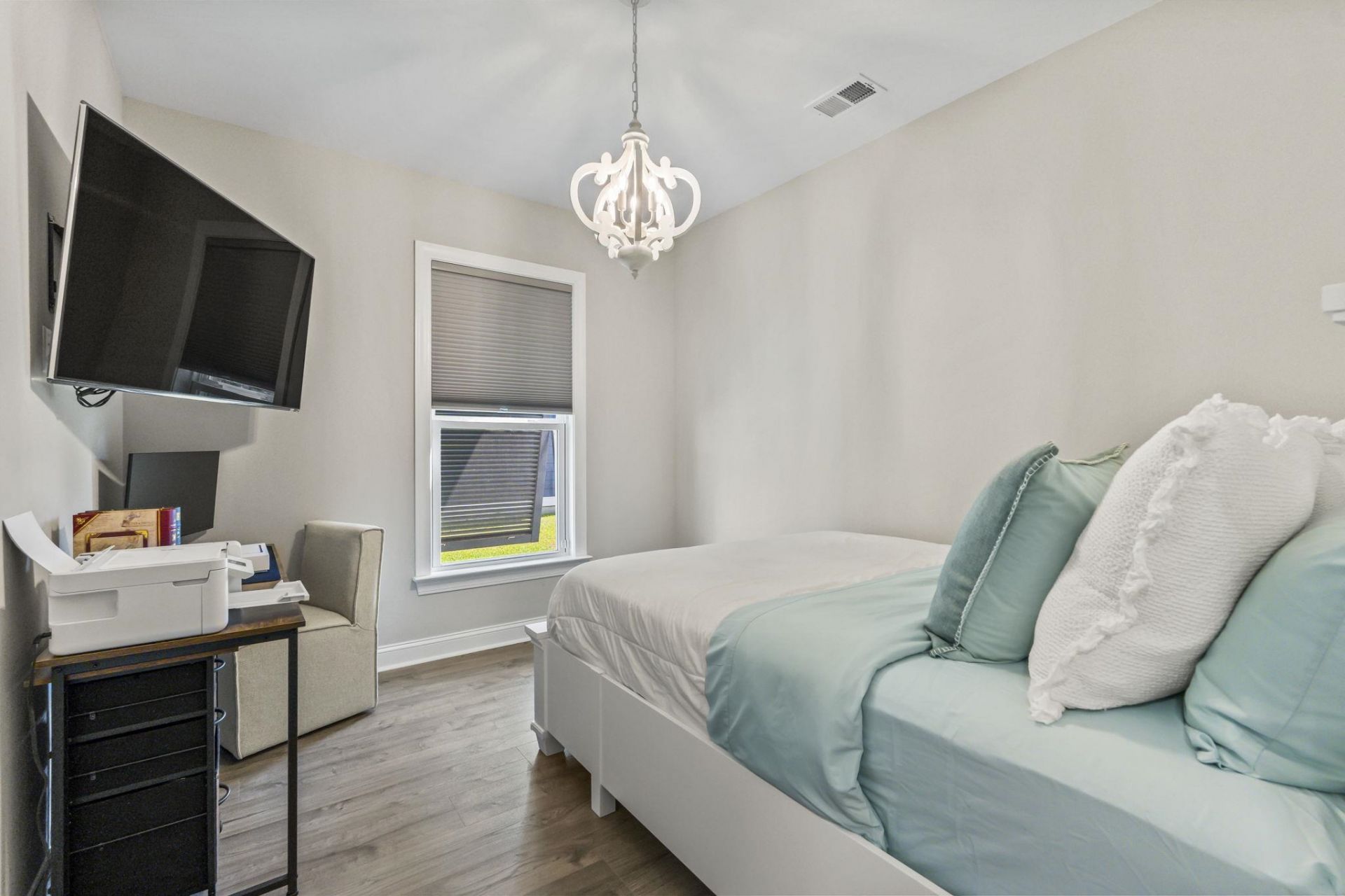 1037 Safe Haven Dr. Photo 29