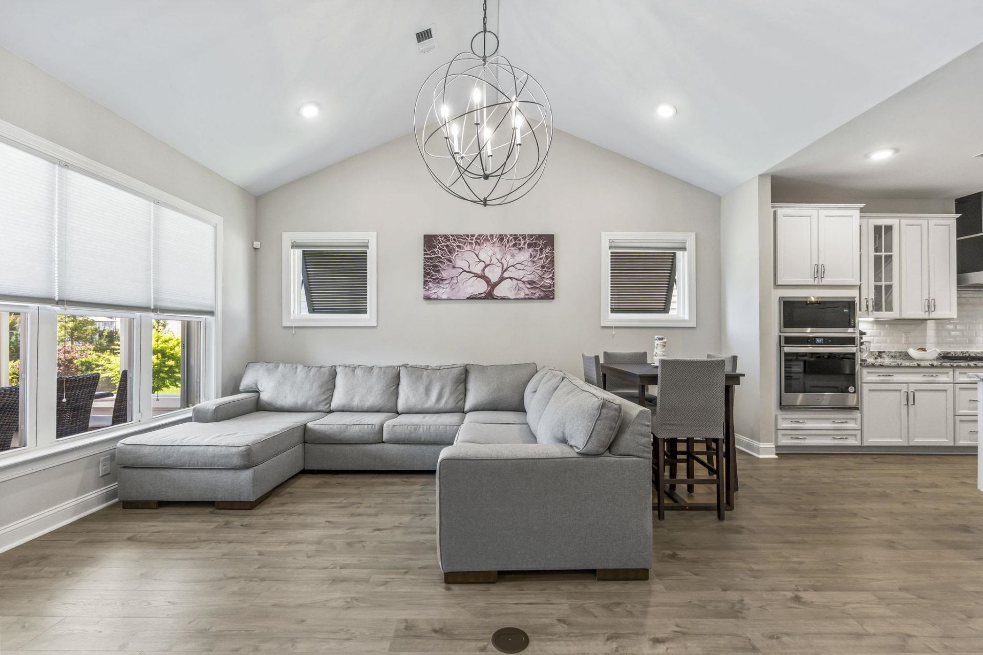 1037 Safe Haven Dr. Photo 6