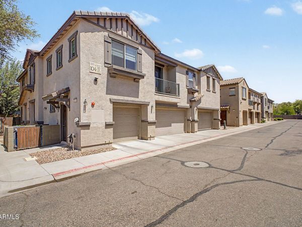 1265 S AARON Drive, Unit 311, Mesa, AZ 85209