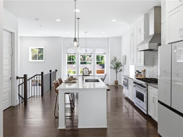 1801 Huntington Hills Lane NW, Atlanta, GA 30309