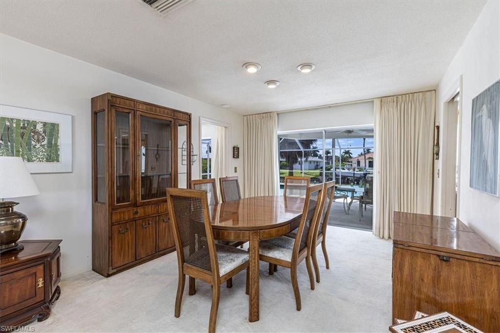 9841 Cypress Lake Dr, Fort Myers, FL 33919 Photo