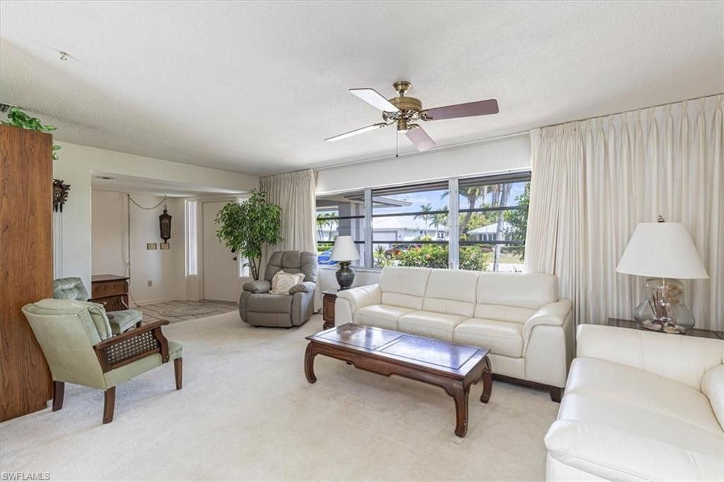 9841 Cypress Lake Dr, Fort Myers, FL 33919 Photo
