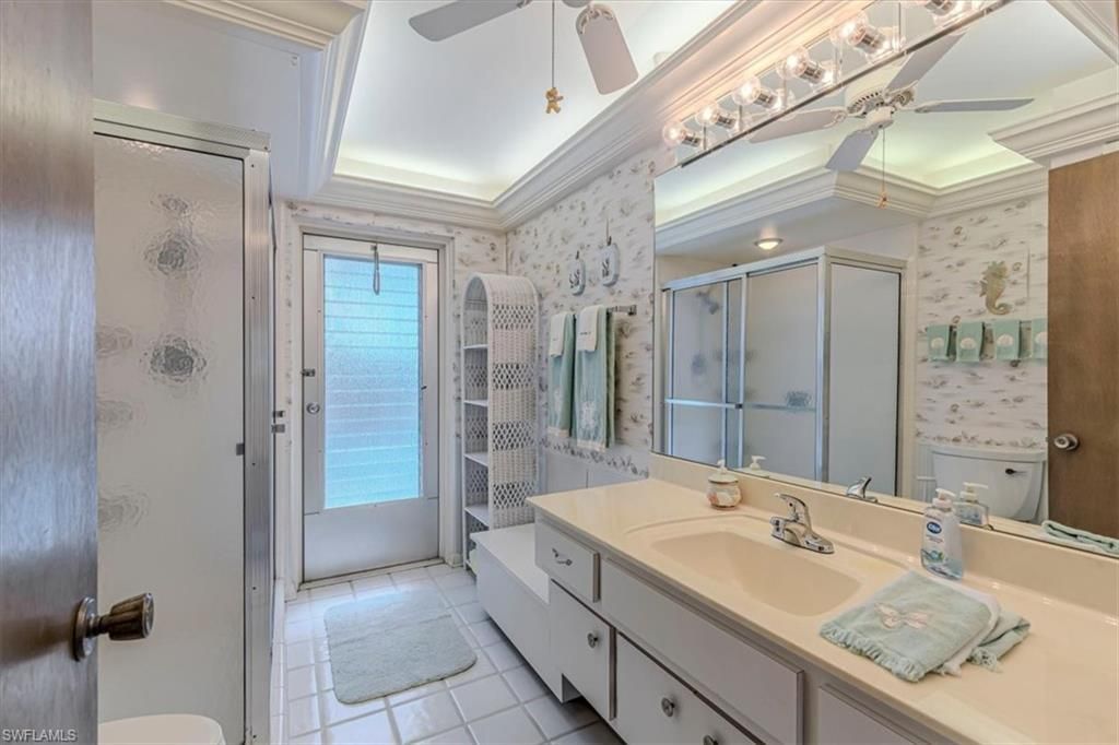 9841 Cypress Lake Dr, Fort Myers, FL 33919 Photo