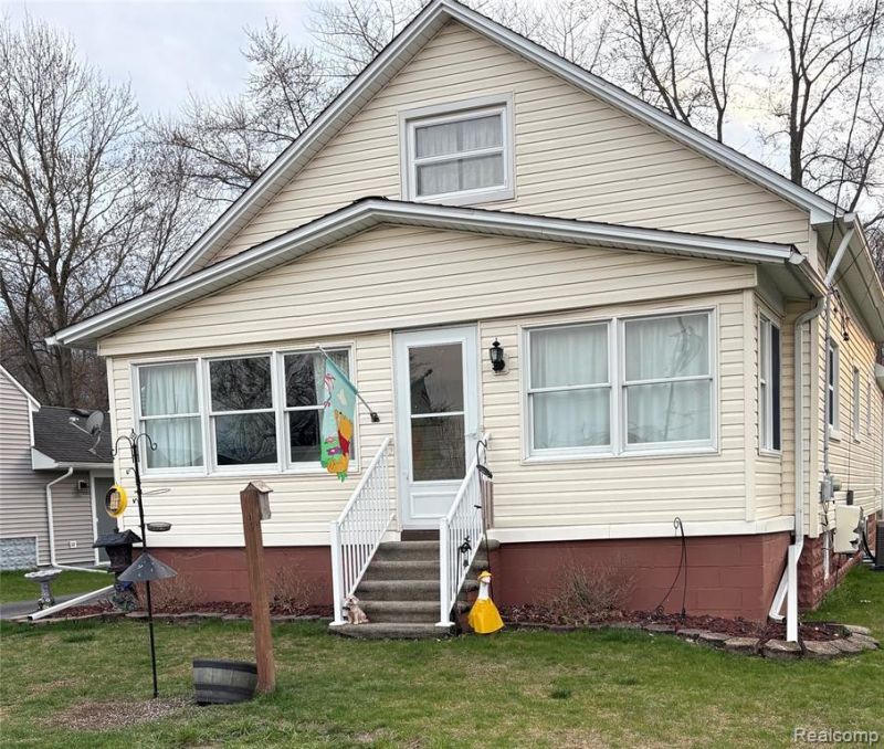 28450 Nieman Road , Huron Township, MI 48164 Main Photo