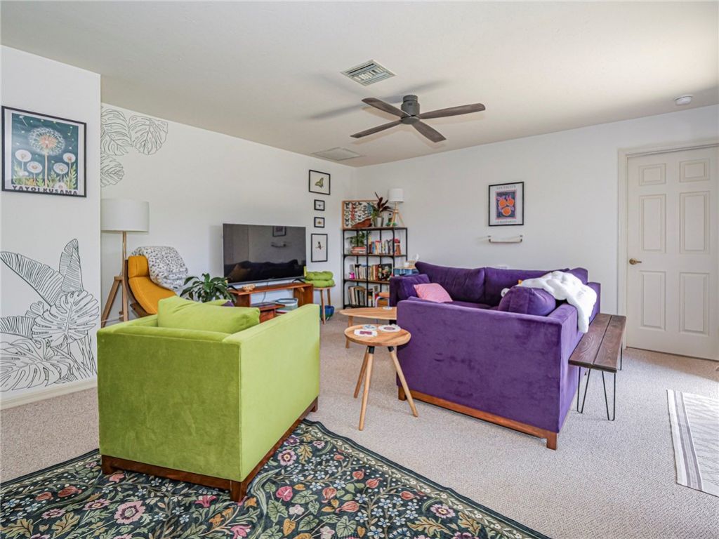 601 Centre Court Sw, Unit 101, Vero Beach, FL 32962 Photo