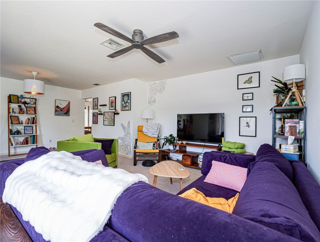 601 Centre Court Sw, Unit 101, Vero Beach, FL 32962 Photo