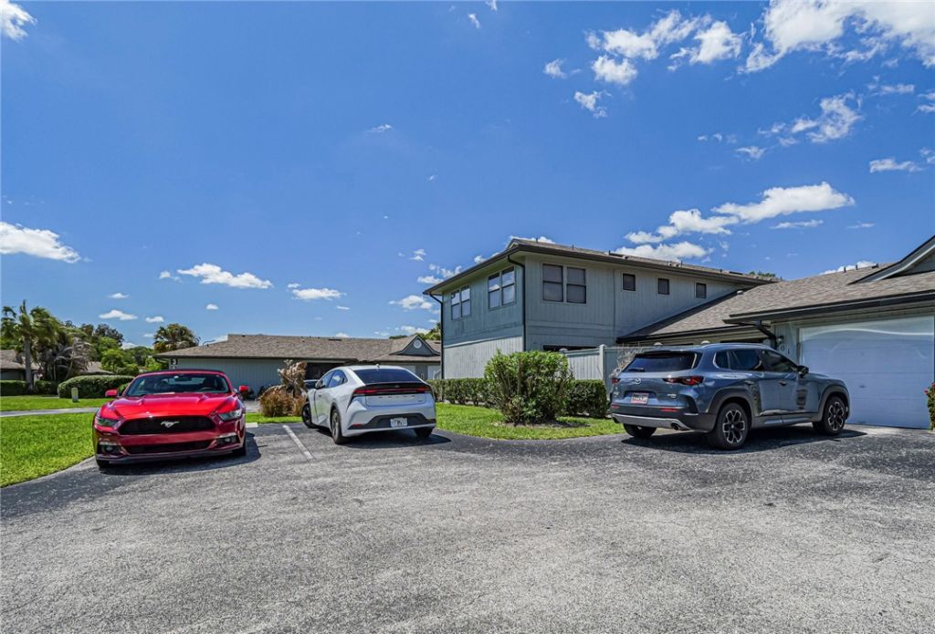 601 Centre Court Sw, Unit 101, Vero Beach, FL 32962 Photo