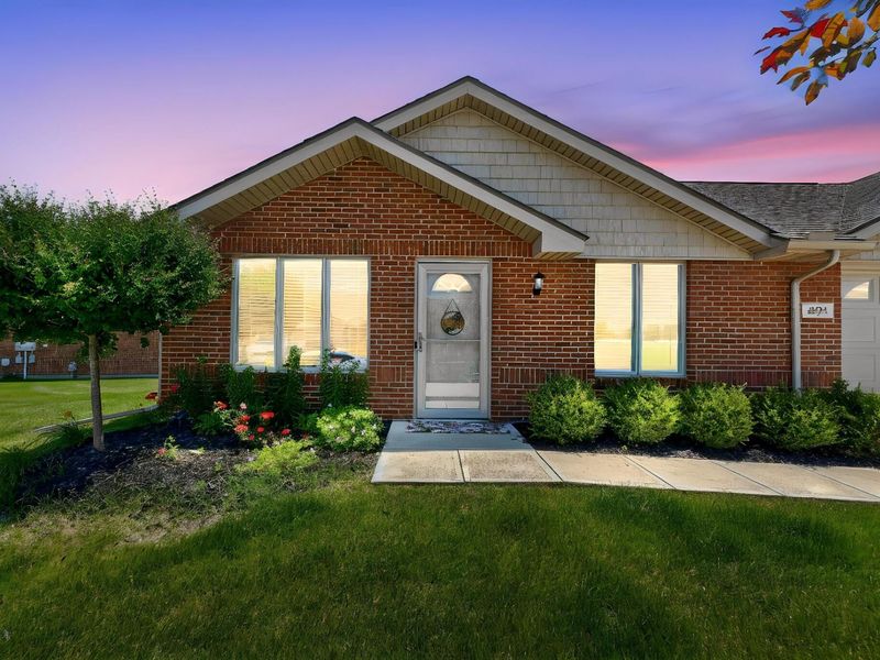 891 Autumn Chase Lane, Marysville, OH 43040 Photo 1