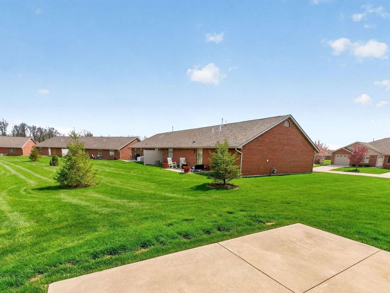 891 Autumn Chase Lane , Marysville, OH 43040 Photo 2