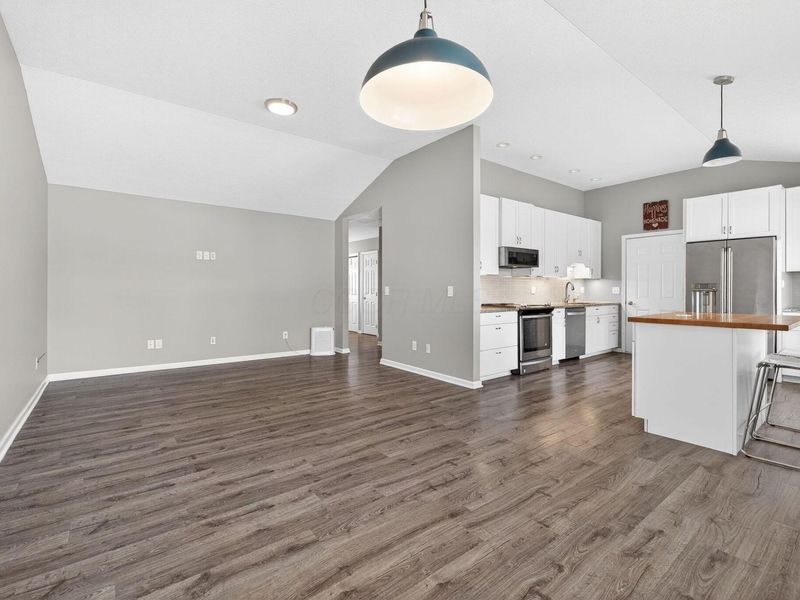 891 Autumn Chase Lane , Marysville, OH 43040 Photo 5