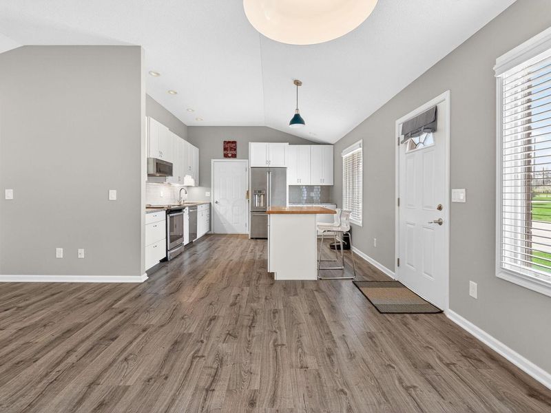 891 Autumn Chase Lane, Marysville, OH 43040 Photo 8