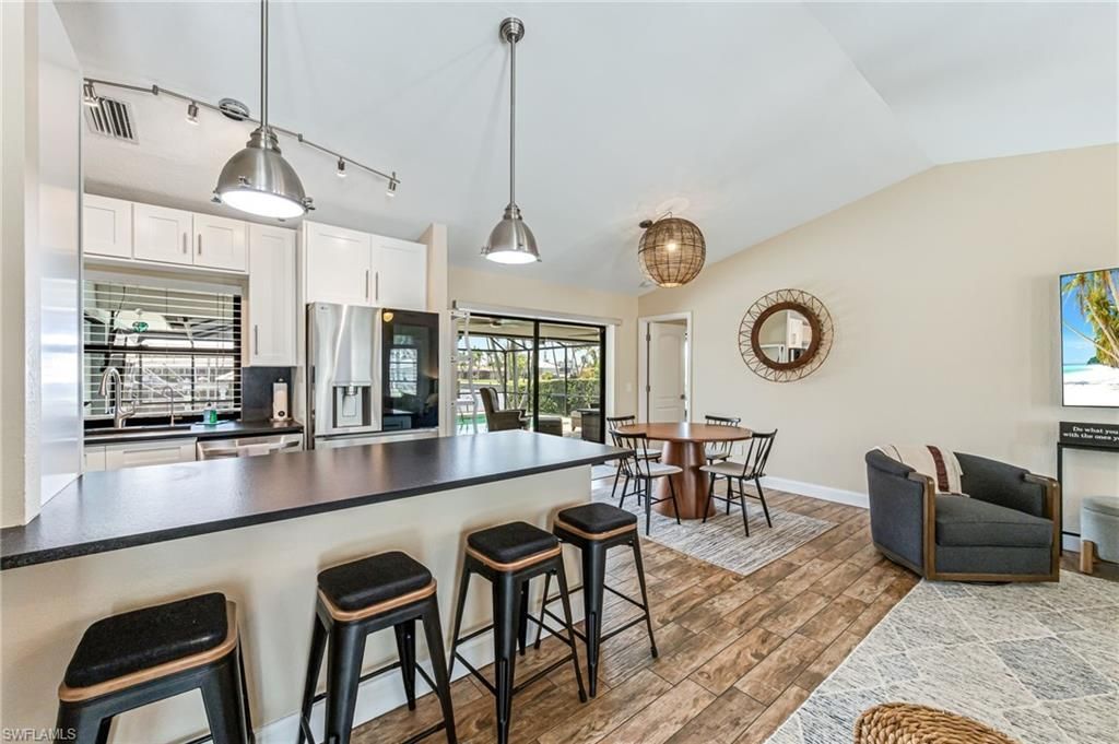 5630 Riverside Dr , Cape Coral, FL 33904 Photo