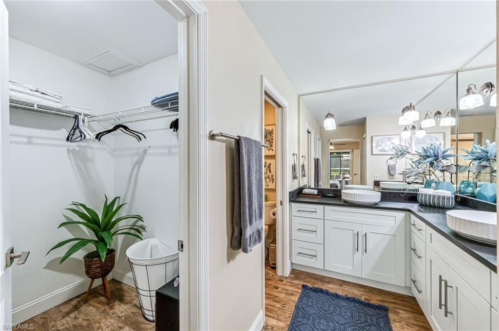 5630 Riverside Dr , Cape Coral, FL 33904 Photo