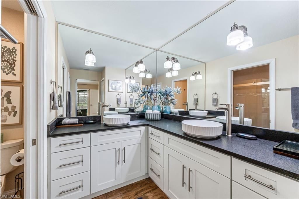 5630 Riverside Dr , Cape Coral, FL 33904 Photo